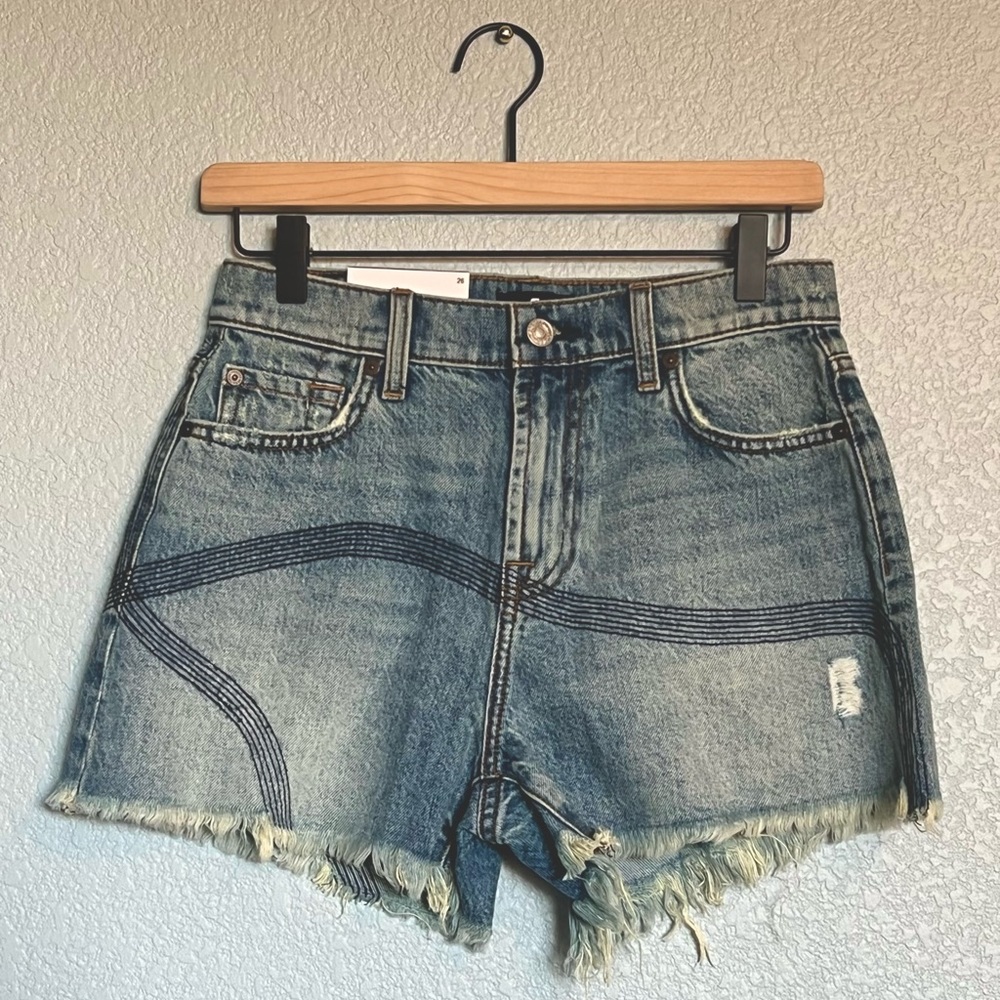 NWT 7 for all mankind shorts